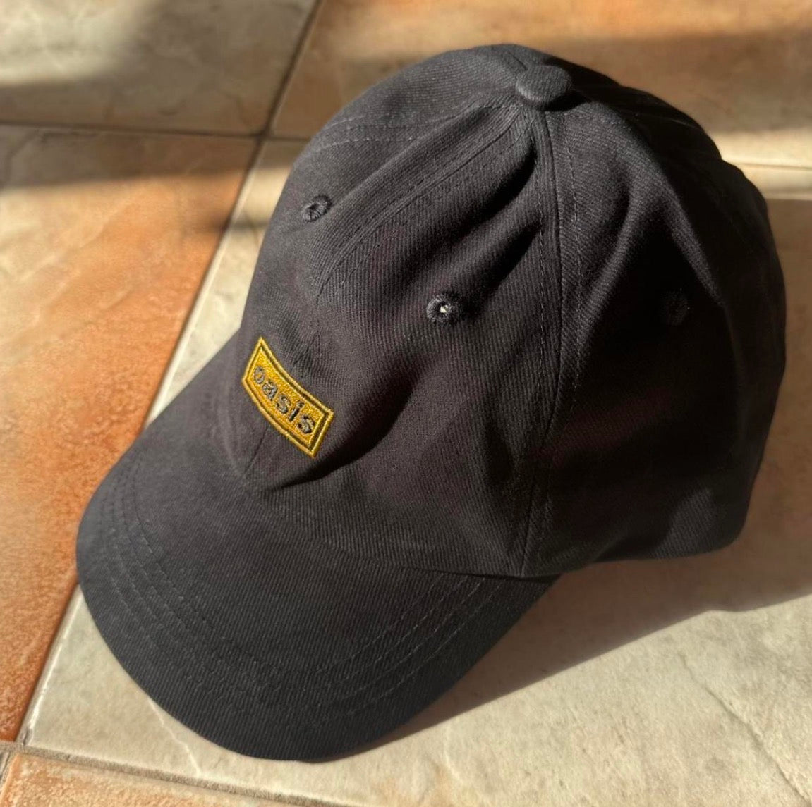 Oasis hat