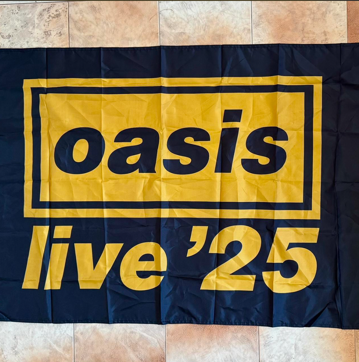 Oasis VIP Merch pack