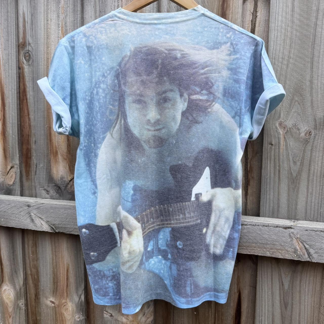 Nirvana Kurt Cobain shirt