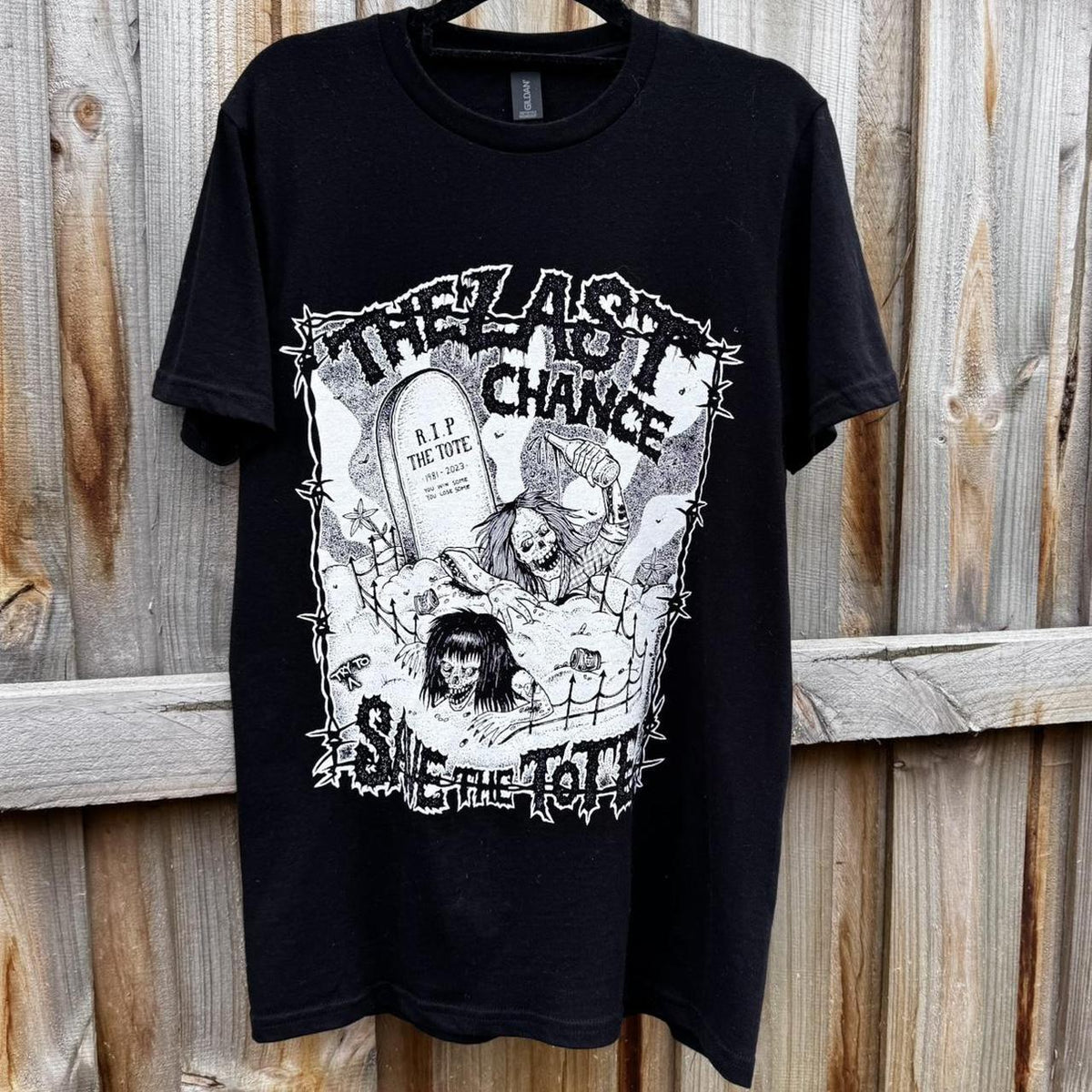 “The Last Chance to Save The Tote” shirt (venue)