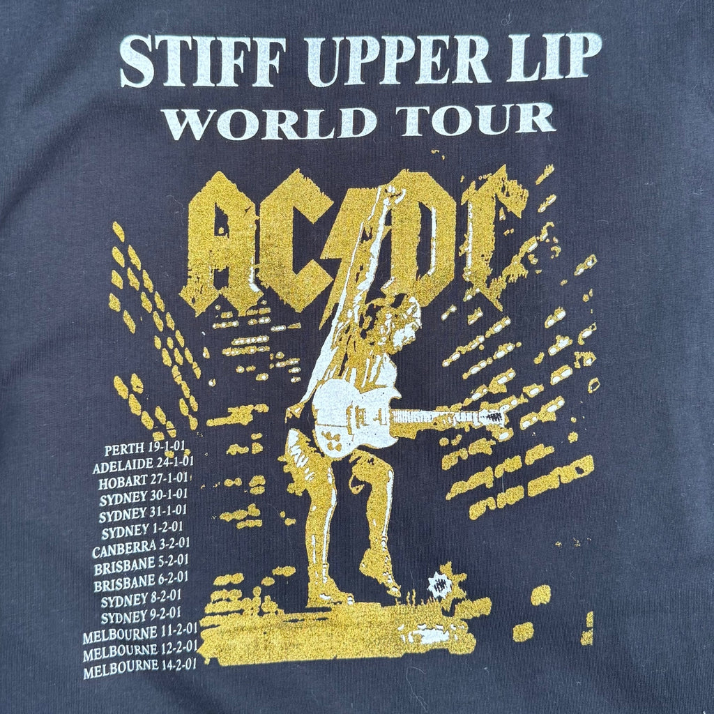 AC/DC shirt (2001 Stiff Upper Lip)
