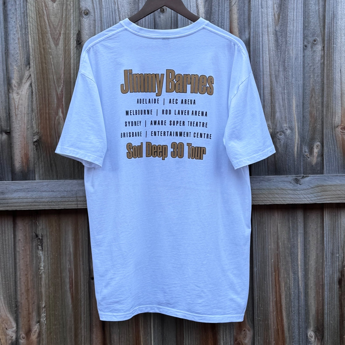 Jimmy Barnes (‘22) shirt