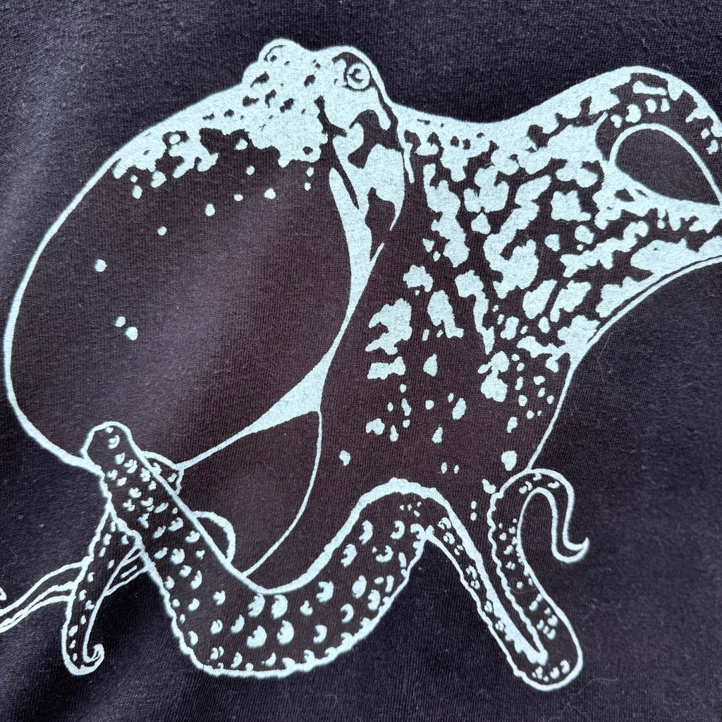 Melvins shirt (octopus)