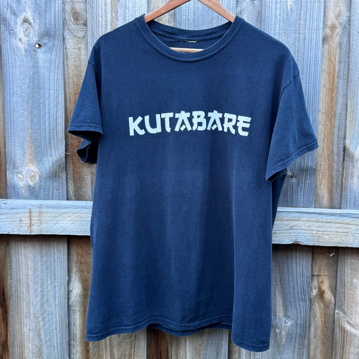 Kutabare shirt