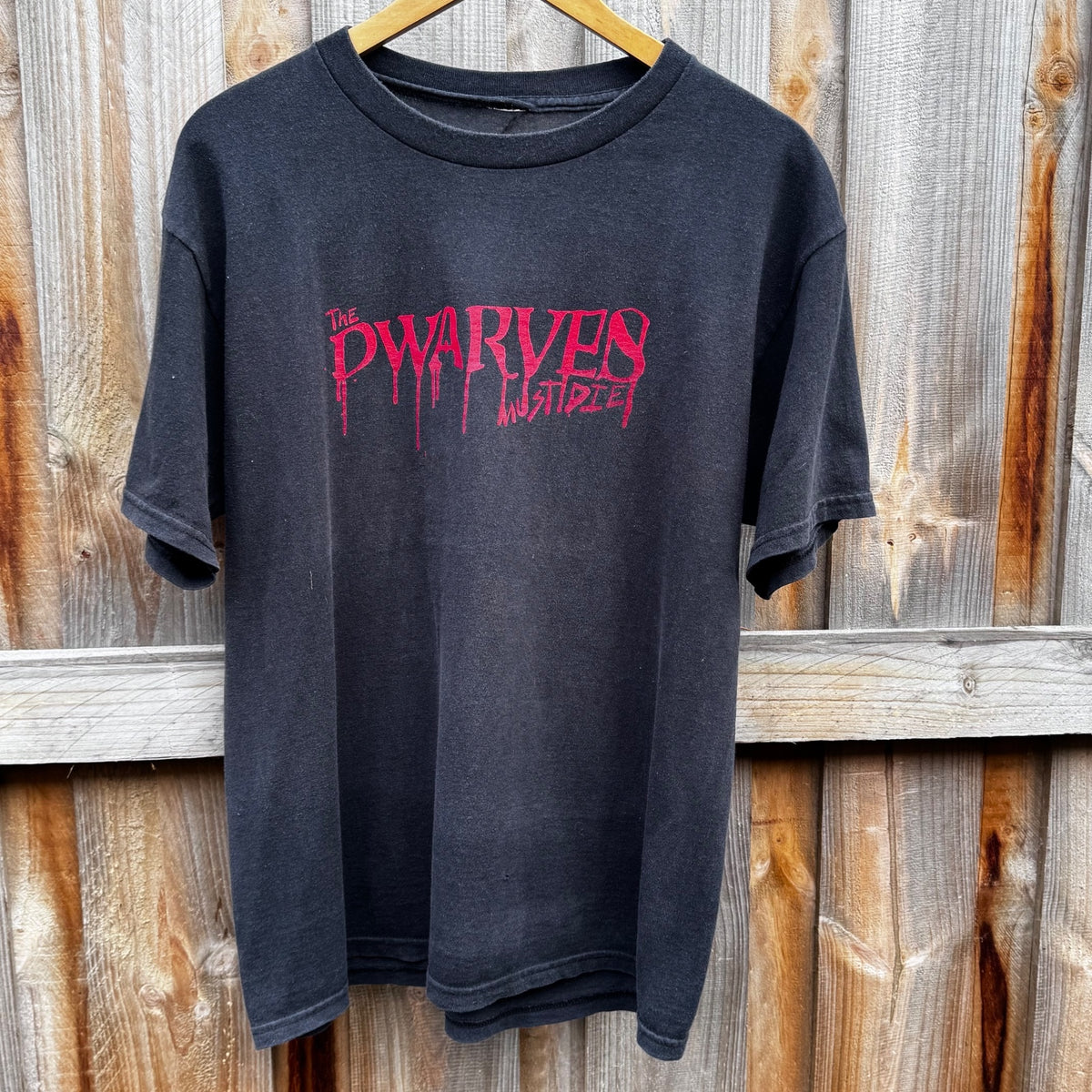 The Dwarves shirt (Dwarves Must Die)