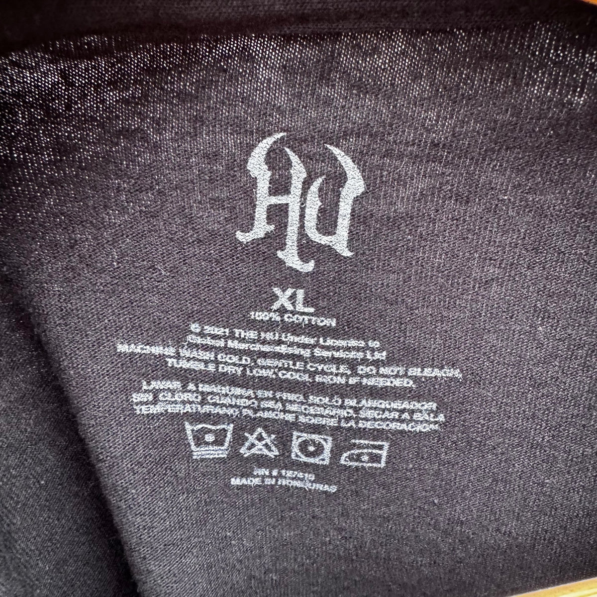 The Hu shirt (horse)